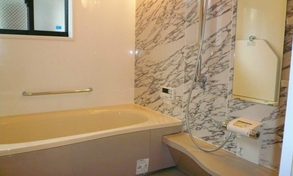 浴槽・床・壁柄・ドア・照明・鏡は施主様のお好みでアレンジしてください
浴槽・床・壁柄・ドア・照明・鏡は施主様のお好みでアレンジしてください