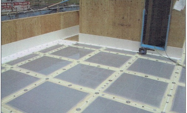 パネルアンカー固定完了 パネルアンカー固定完了