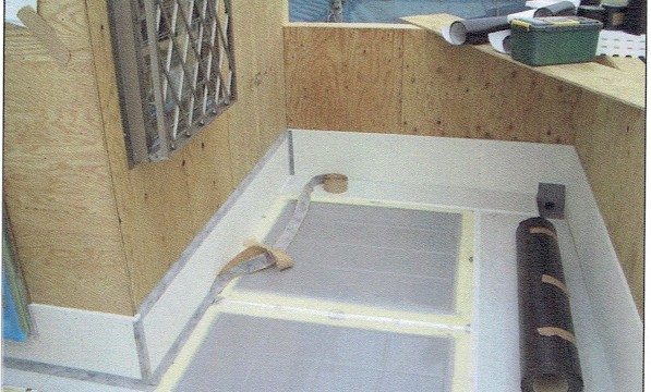 入隅の絶縁シート貼り 入隅の絶縁シート貼り