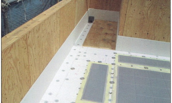 コンパネ設置完了 コンパネ設置完了